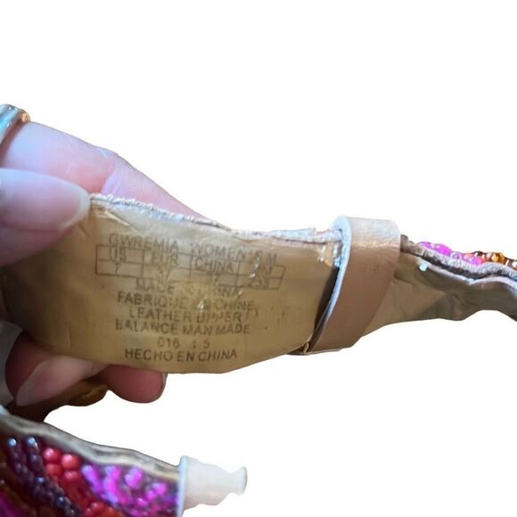 Guess 7 Pink Tan Beaded Embellished T-Strap Flip Flop Sandals Boho Festival - Picture 7 of 8